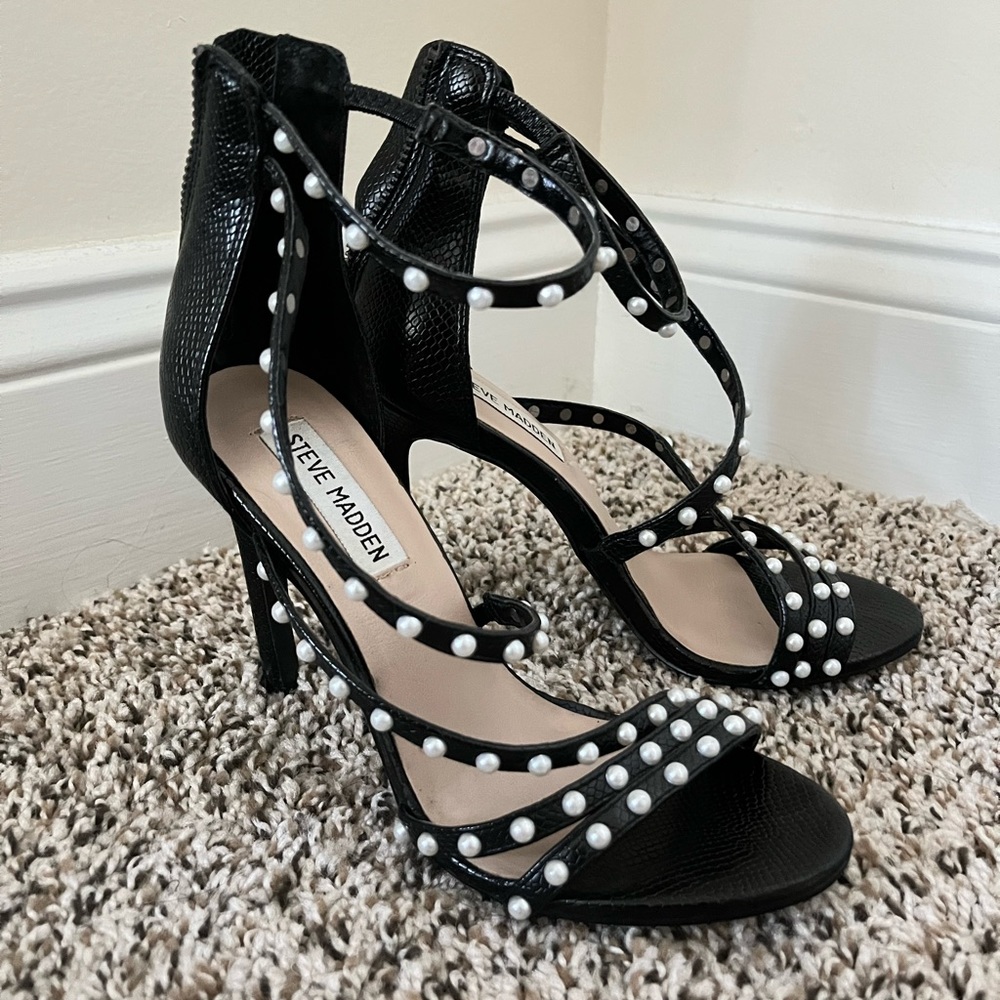 Black Steve Madden Heels